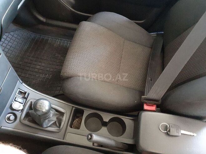 Toyota Corolla 2006, 110,000 km - 1.4 l - Ağdaş