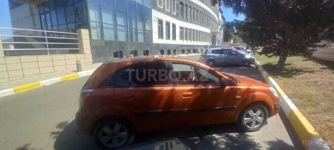 Kia Rio 2005, 330,000 km - 1.5 l - Bakı