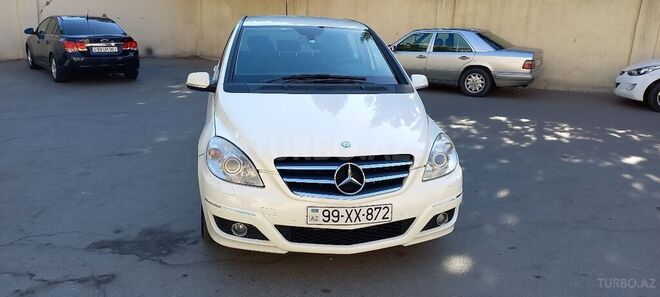 Mercedes B 180 2009, 250,000 km - 1.7 l - Bakı