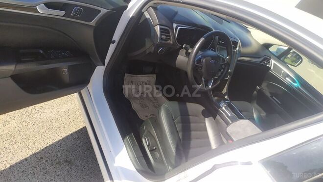 Ford Fusion 2018, 48,900 km - 2.0 l - Bakı