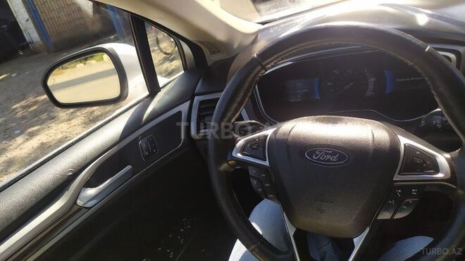 Ford Fusion 2018, 48,900 km - 2.0 l - Bakı