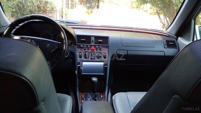 Mercedes C 230 1999, 275,000 km - 2.3 l - Salyan