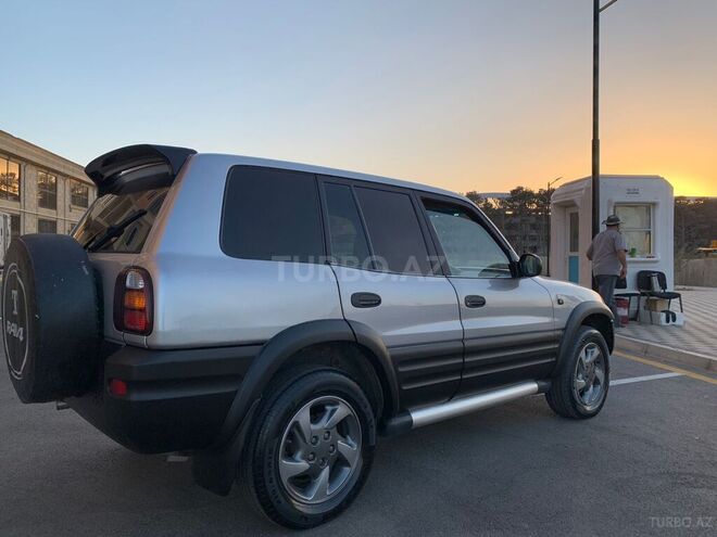 Toyota RAV4 1998, 245,000 km - 2.0 l - Sumqayıt