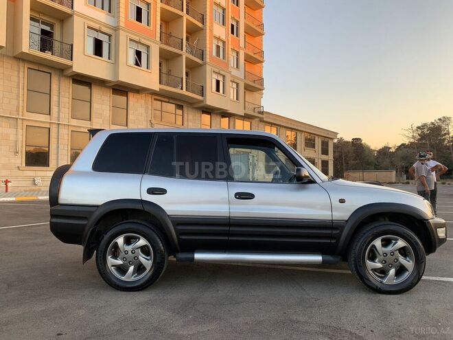 Toyota RAV4 1998, 245,000 km - 2.0 l - Sumqayıt