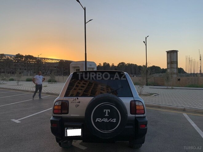 Toyota RAV4 1998, 245,000 km - 2.0 l - Sumqayıt