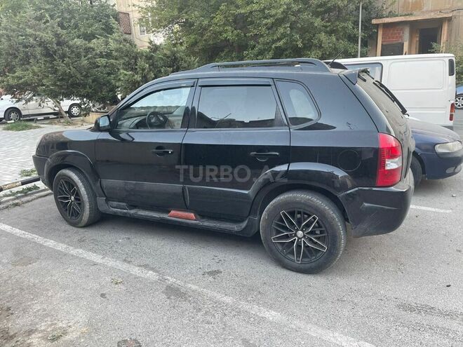 Hyundai Tucson 2009, 300,000 km - 2.0 л - Bakı