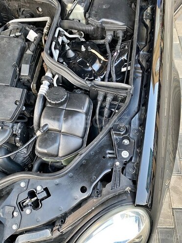 Mercedes E 200 2004, 287,000 km - 1.8 l - Bakı