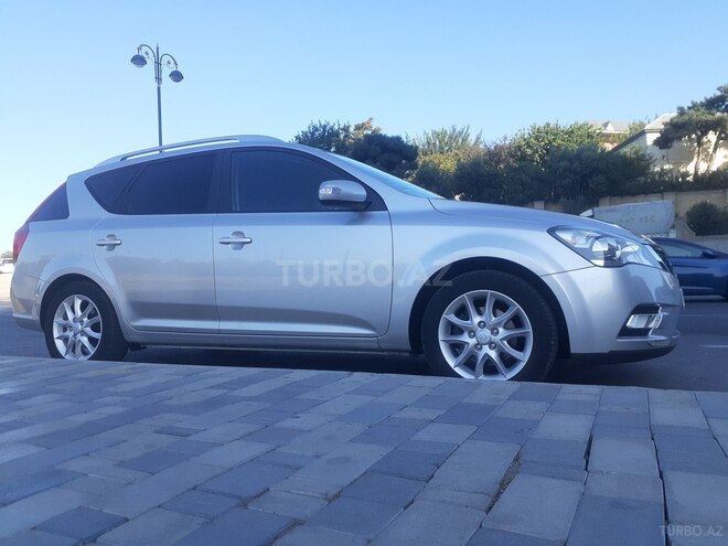 Kia Ceed 2009, 176,000 km - 1.4 l - Bakı