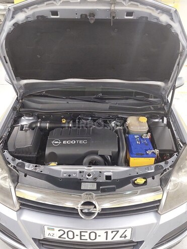 Opel Astra 2006, 171,500 km - 1.3 l - Gəncə