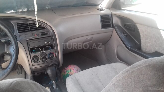 Hyundai Elantra 2001, 273,133 km - 2.0 л - Bakı