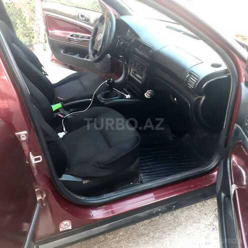 Volkswagen Passat 2001, 670,000 km - 2.0 l - Astara