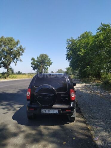 Chevrolet Niva 2012, 253,000 km - 1.7 l - Qusar