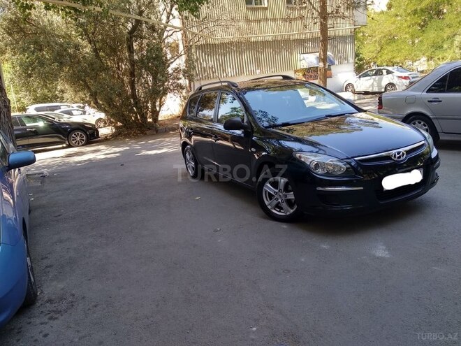 Hyundai i30 2010, 255,000 km - 1.4 l - Bakı