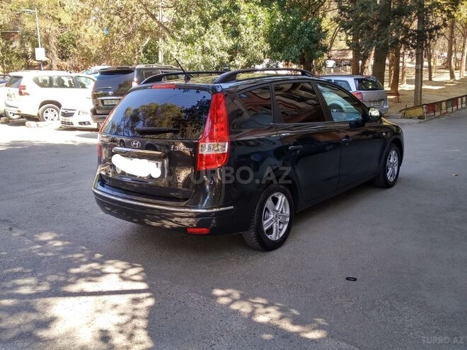 Hyundai i30 2010, 255,000 km - 1.4 l - Bakı