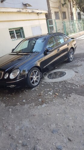 Mercedes E 300 2009, 272,000 km - 3.0 l - Gəncə