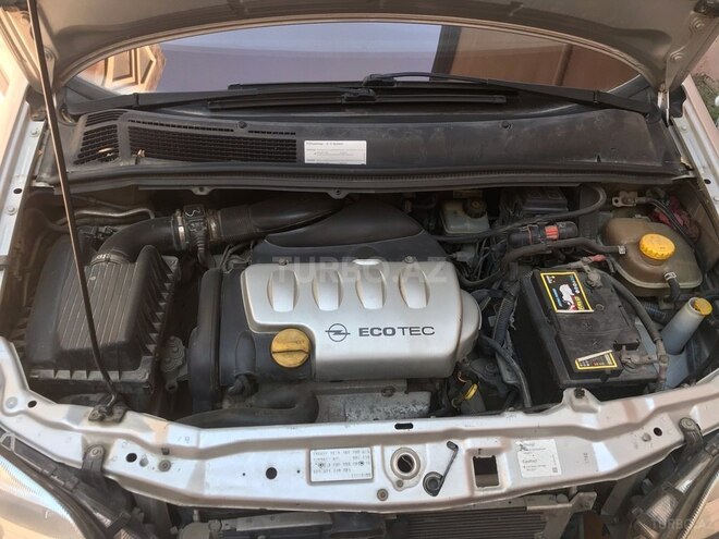 Opel Zafira 2000, 189,000 km - 2.2 л - Sumqayıt