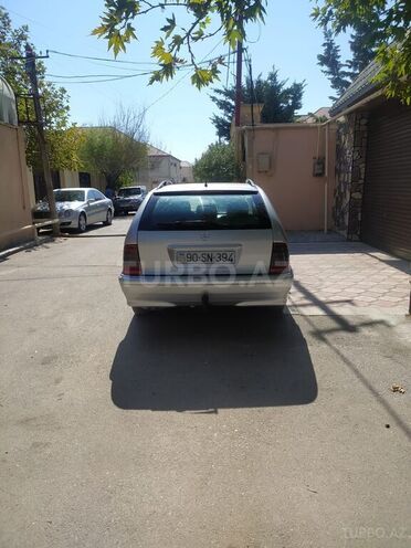 Mercedes C 220 1998, 323,322 km - 2.2 л - Bakı