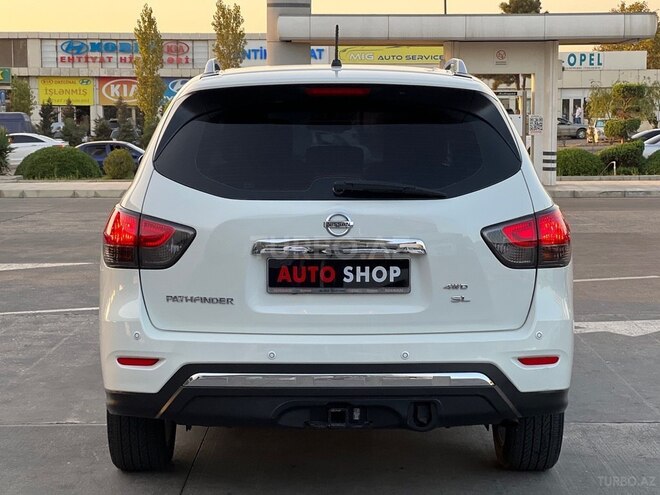 Nissan Pathfinder 2015, 159,000 km - 3.5 l - Bakı
