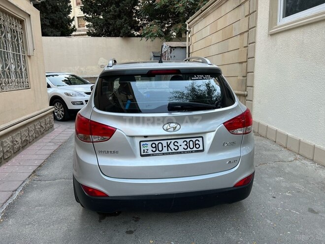 Hyundai ix35 2011, 105,700 km - 2.0 l - Bakı