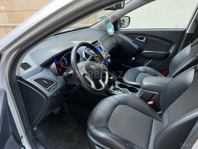 Hyundai ix35 2011, 105,700 km - 2.0 l - Bakı
