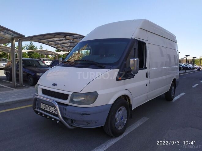 Ford Transit 2003, 246,000 km - 2.4 л - Quba