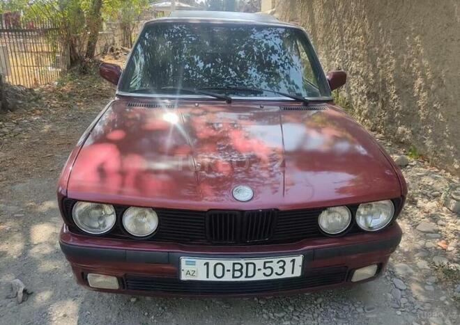 BMW 528 1982, 250,000 km - 2.8 l - Bakı