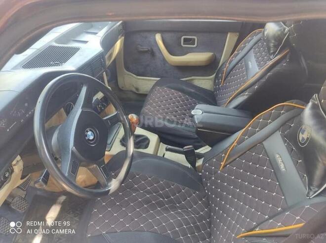 BMW 528 1982, 250,000 km - 2.8 l - Bakı