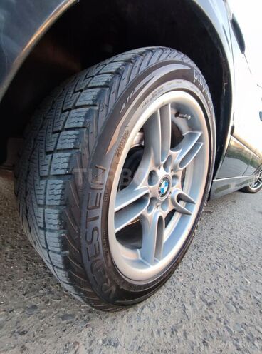 BMW 528 1997, 500,000 km - 2.8 l - Salyan