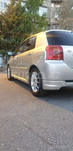 Toyota Corolla 2006, 131,000 km - 1.4 л - Bakı