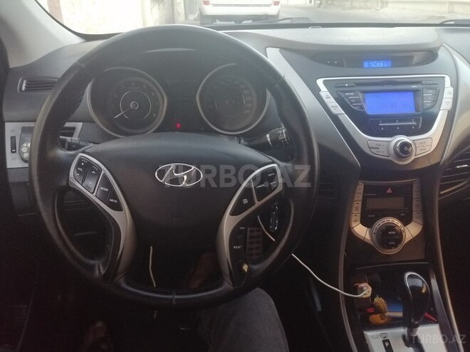 Hyundai Elantra 2012, 330,000 km - 1.8 l - Bakı