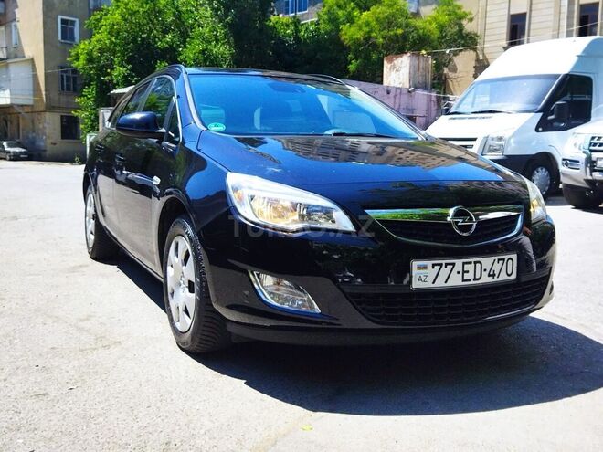 Opel Astra 2011, 163,000 km - 1.4 l - Bakı