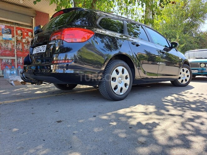 Opel Astra 2011, 163,000 km - 1.4 l - Bakı