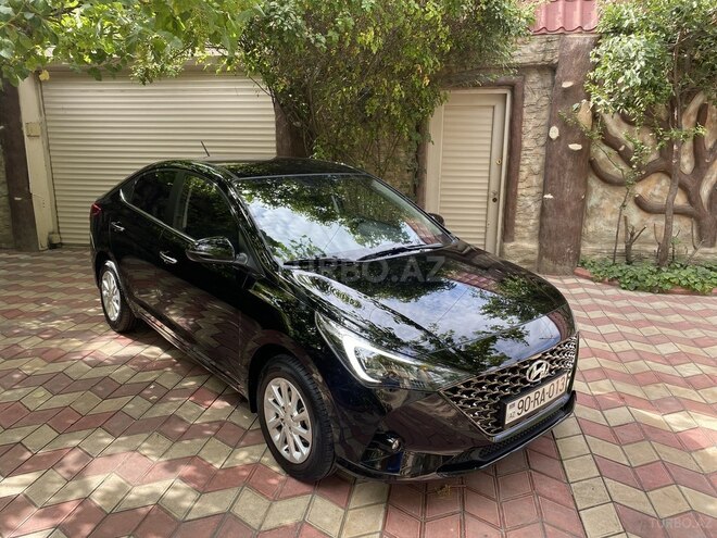 Hyundai Accent 2021, 18,000 km - 1.6 л - Bakı