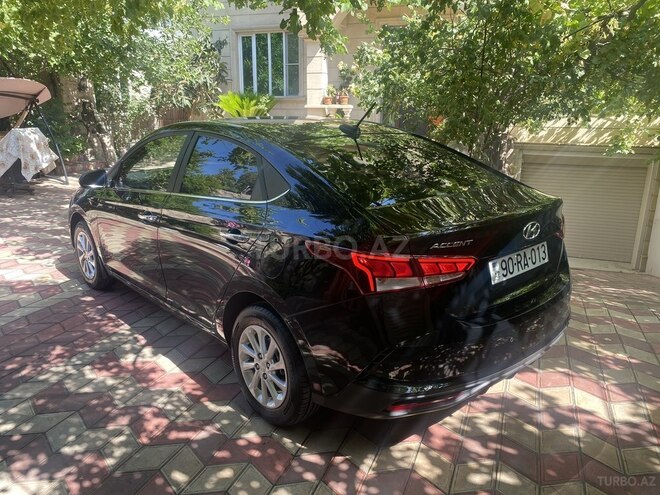 Hyundai Accent 2021, 18,000 km - 1.6 л - Bakı
