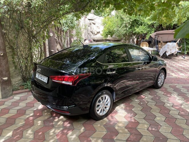 Hyundai Accent 2021, 18,000 km - 1.6 л - Bakı