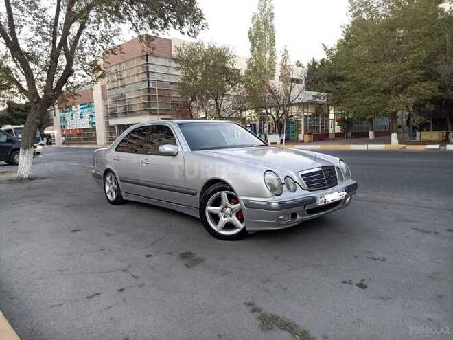 Mercedes E 240 2001, 334,490 km - 2.4 l - Sumqayıt