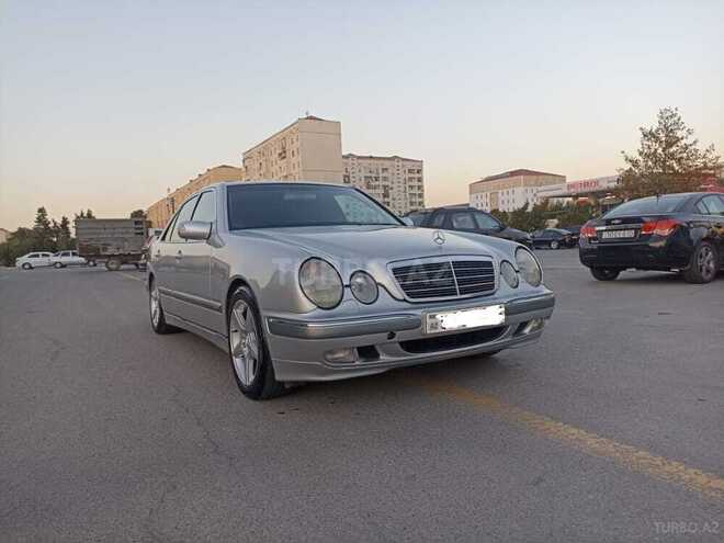 Mercedes E 240 2001, 334,490 km - 2.4 l - Sumqayıt