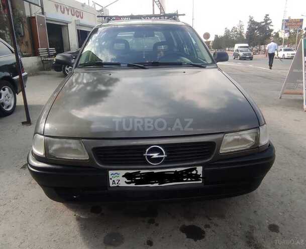 Opel Astra 1995, 385,000 km - 1.6 л - Bakı