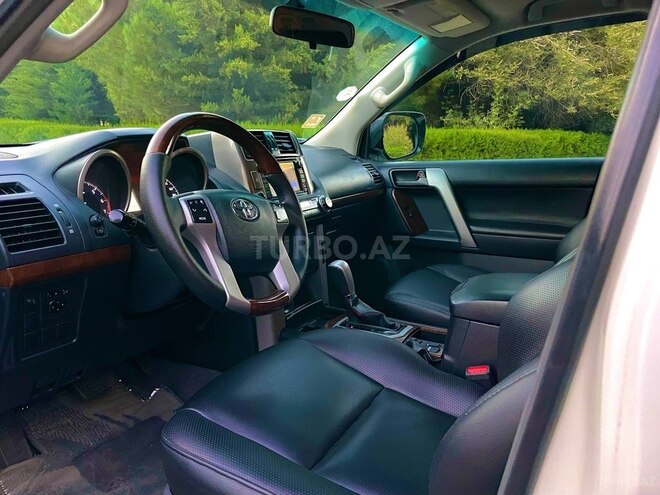 Toyota Prado 2010, 180,000 km - 2.7 л - Bakı