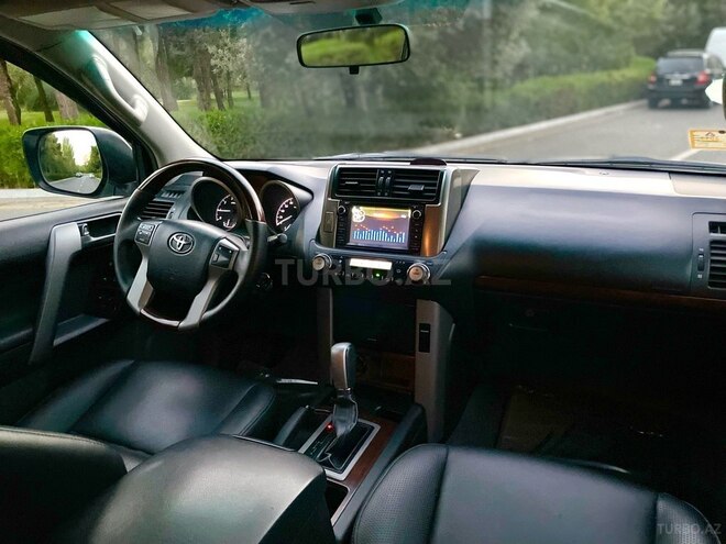 Toyota Prado 2010, 180,000 km - 2.7 л - Bakı