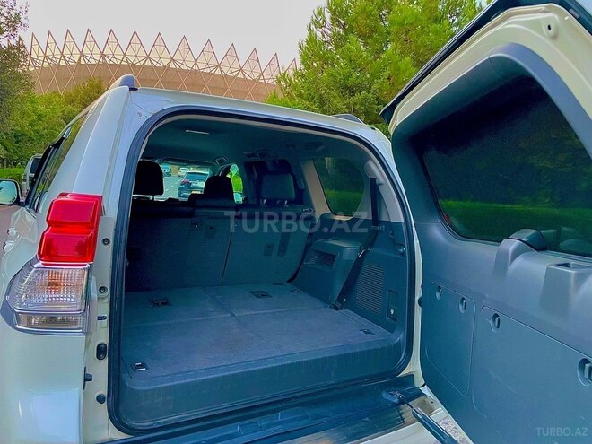 Toyota Prado 2010, 180,000 km - 2.7 л - Bakı