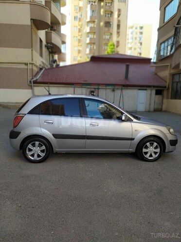 Kia Rio 2006, 178,000 km - 1.5 l - Bakı