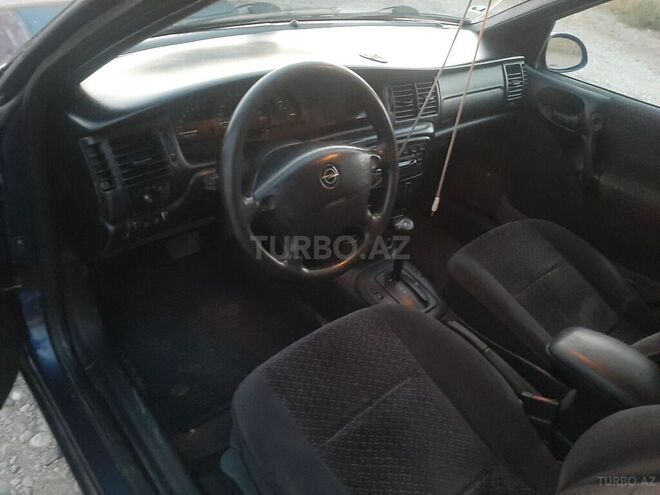 Opel Vectra 1996, 350,000 km - 1.8 л - Bakı