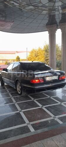 Mercedes E 240 2000, 300,000 km - 2.4 l - Lənkəran