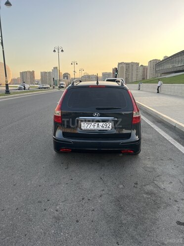 Hyundai i30 2010, 188,000 km - 1.6 л - Bakı