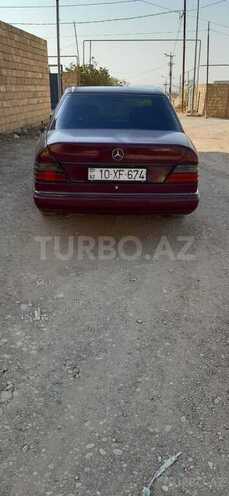 Mercedes E 300 1990, 887,940 km - 3.0 л - Bakı