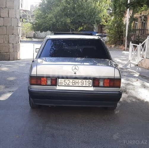 Mercedes 190 1992, 246,000 km - 2.0 л - Bakı