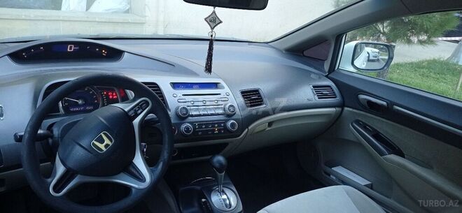 Honda Civic 2009, 420,000 km - 1.8 l - Bakı