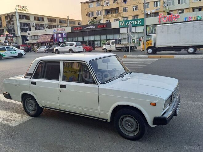 LADA (VAZ) 2107 2007, 220,000 km - 1.6 л - Sumqayıt