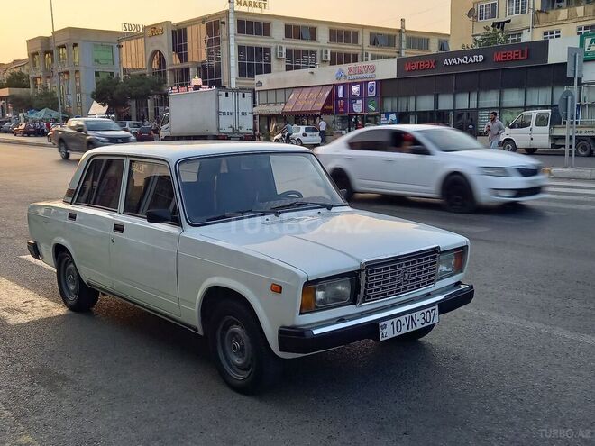 LADA (VAZ) 2107 2007, 220,000 km - 1.6 л - Sumqayıt